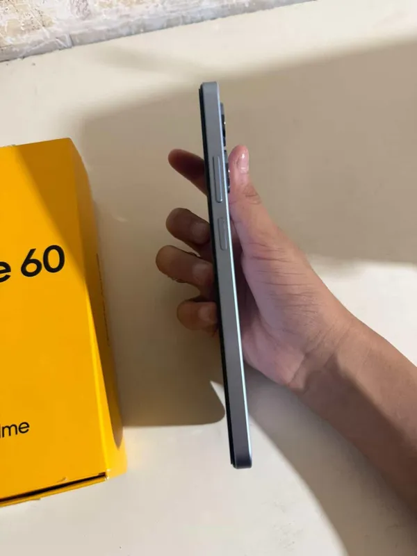 Realme Not 60 128GB holati yangi karobkasi borbor 4
