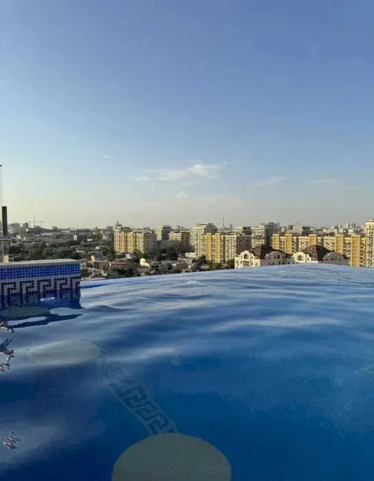 Продается квартира (4 комнаты) — фото 1 Продается квартира (4 комнаты) — фото 1