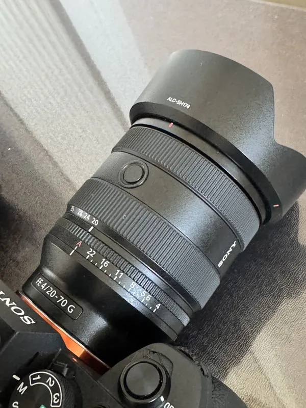 Продам Sony FE 20-70mm f/4 G в отличном состоянии 1 Продам Sony FE 20-70mm f/4 G в отличном состоянии 1