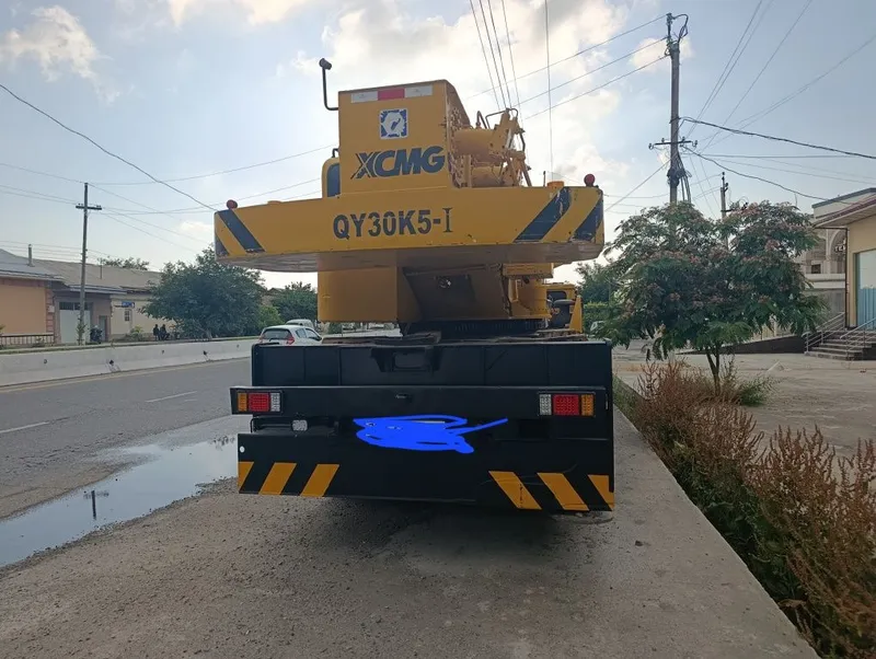 Avtokran XCMG QY30K5 3 Avtokran XCMG QY30K5 3