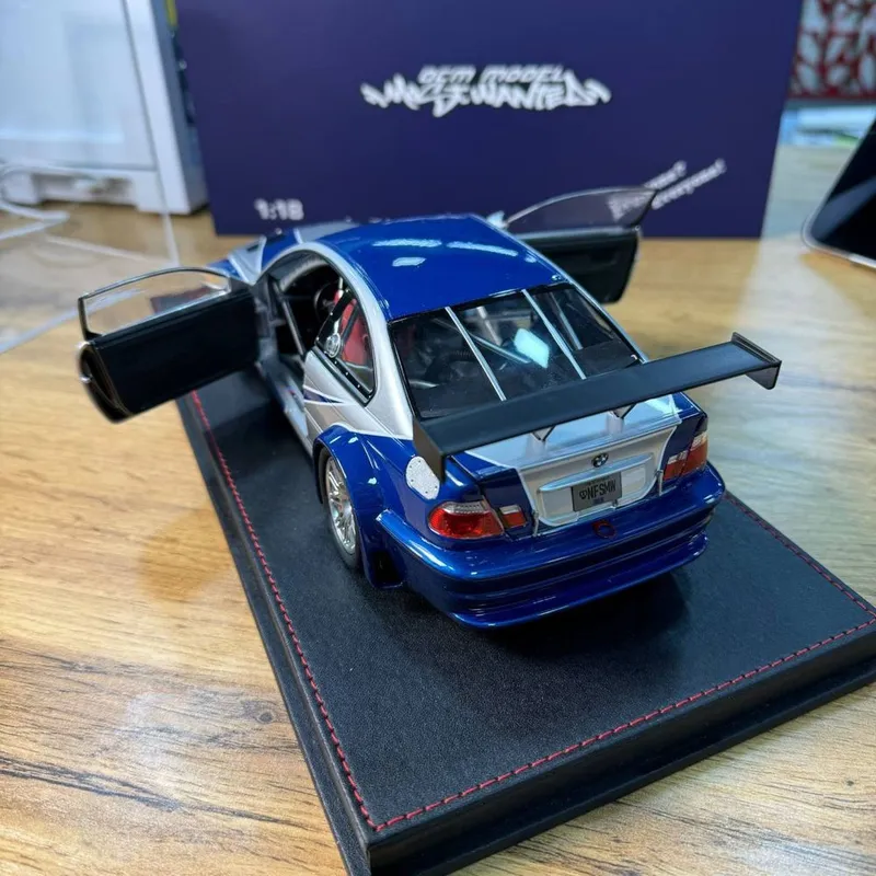 Bmw m3 e46 Gtr 1:18 kolleksion modelcha 3