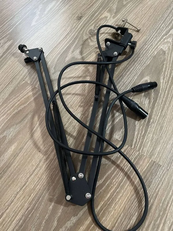 Техника для вокала/озвучки и прочего/микрофон 1
