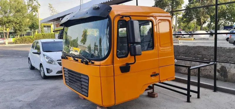 Грузовой автомобильный кабина shacman f2000 новый односпальный 1 Грузовой автомобильный кабина shacman f2000 новый односпальный 1