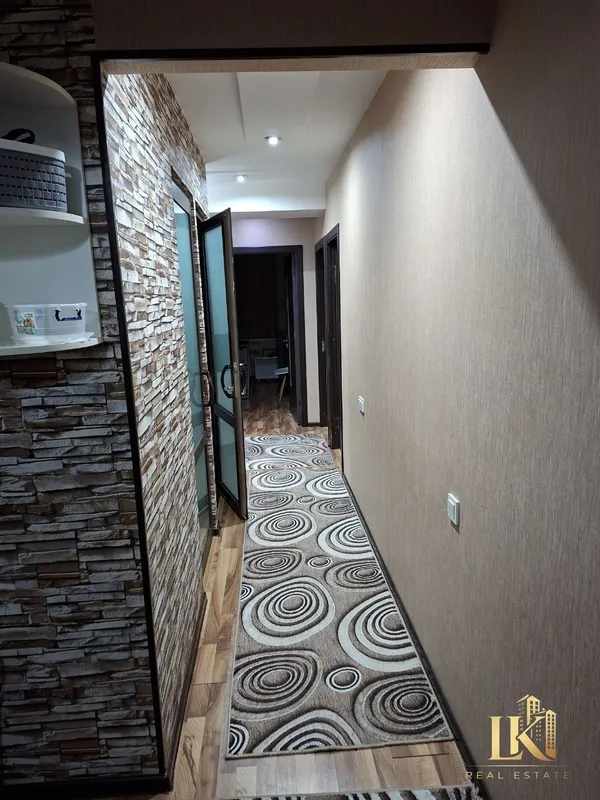 G‘ishtli uyda ta’mirli, shinam 3 xonali kvartira sotiladi, 66 m² 7 G‘ishtli uyda ta’mirli, shinam 3 xonali kvartira sotiladi, 66 m² 7