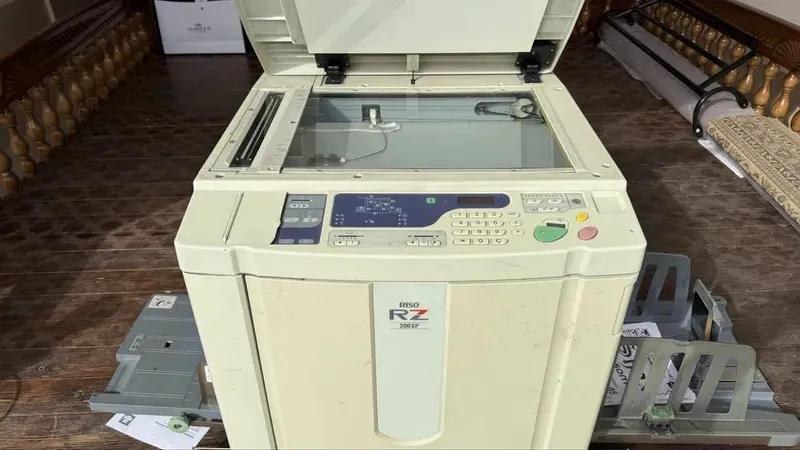 как новый ризограф Riso Rz 570 для бизнеса Riso risograf sotiladi — фото 1