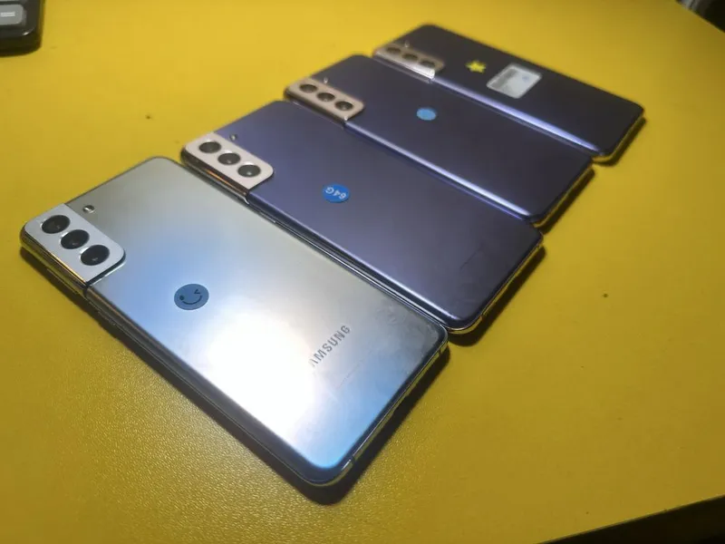 Samsung S21 plus 256/8 1