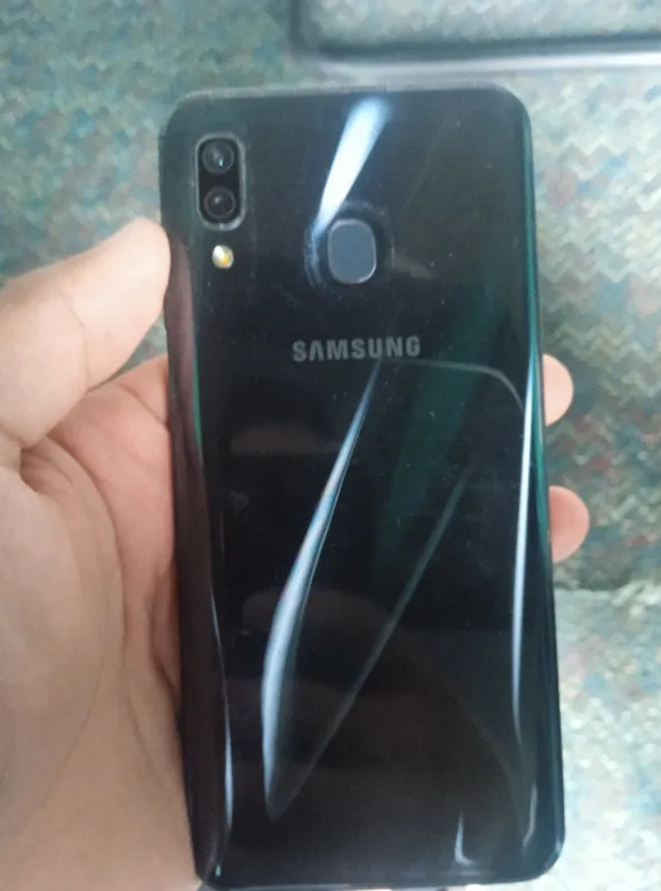 Samsung A30