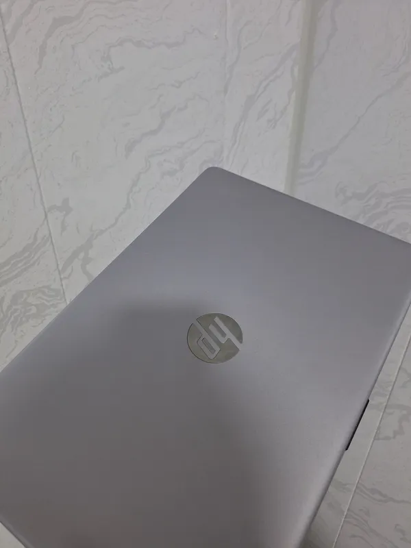 ноутбук HP 250 G9 4