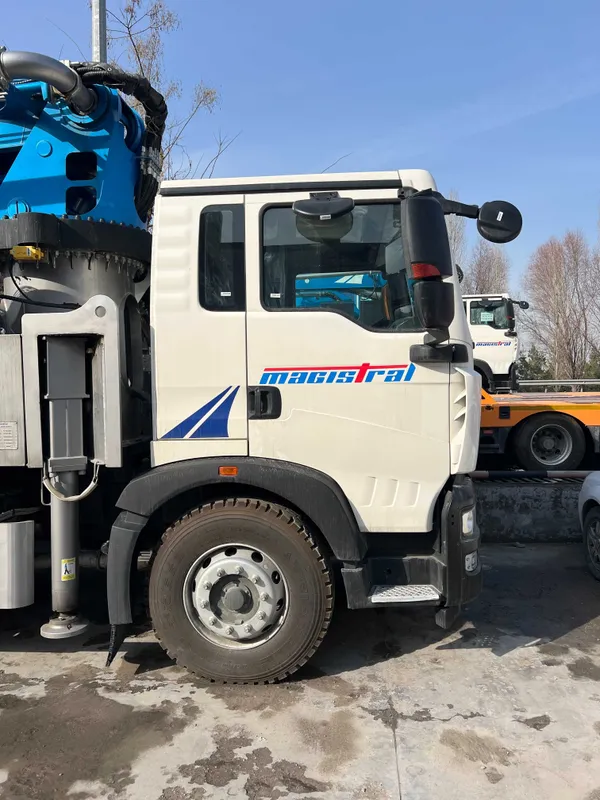 Автобетононасос Howo Jiuhe JH38 на шасси HOWO TX (38 метр) — фото 3