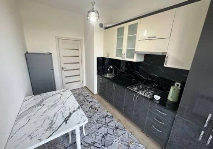 Квартира с 2 комнатами в аренду в Юнусабадском районе — 350 $ 3