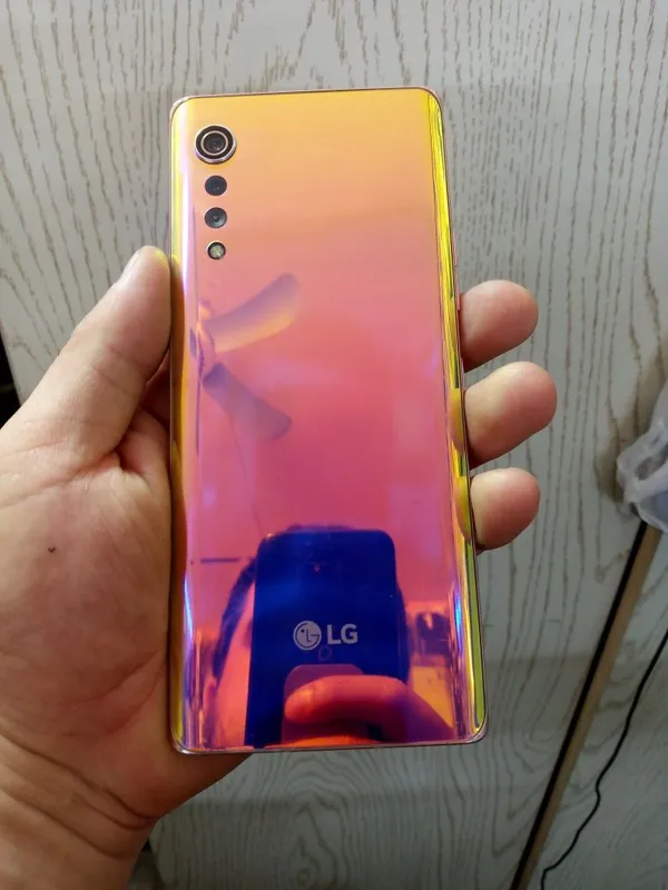 Lg VELVET 8/128 radnoy