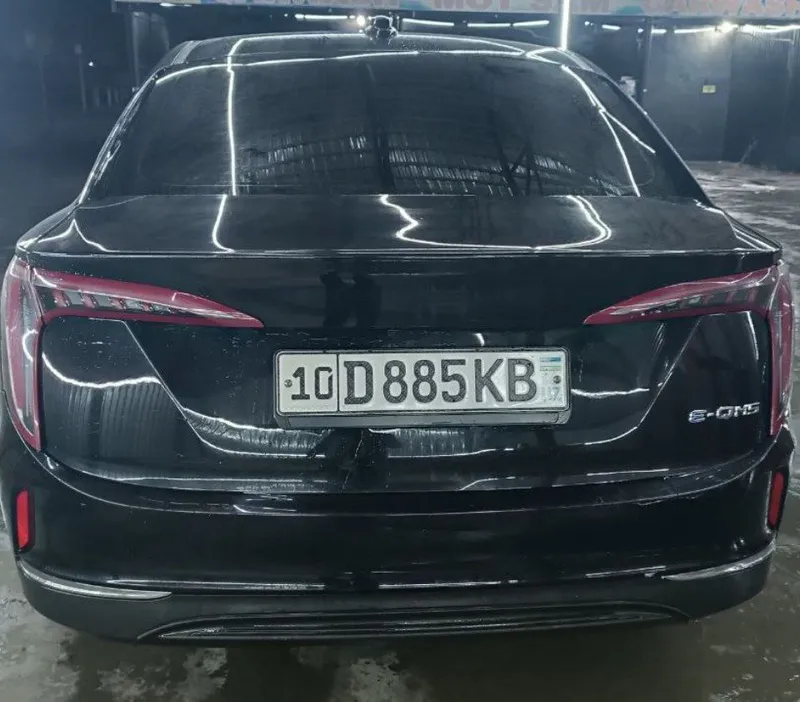 Ҳонжи Е5 сотилади 2