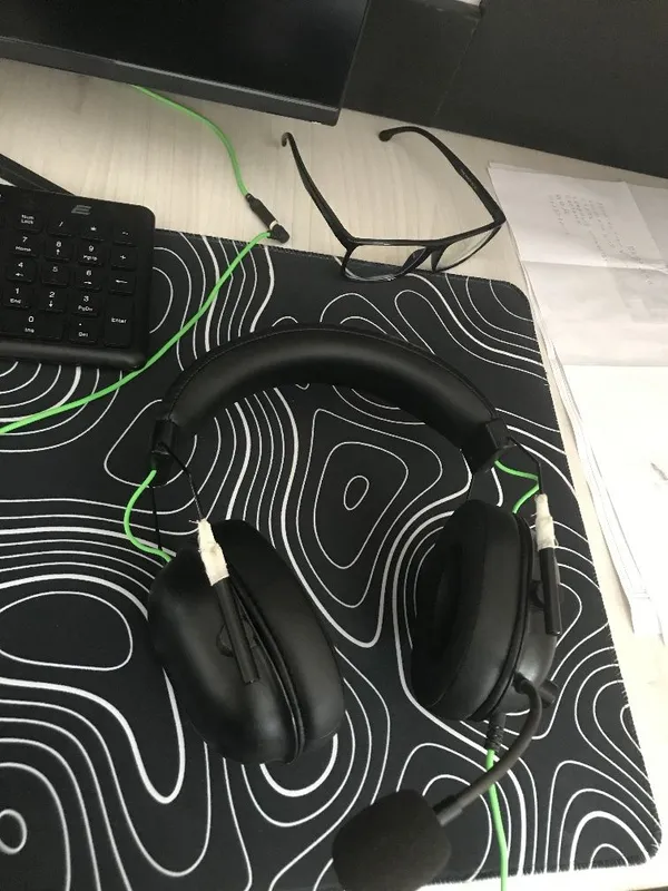 Игровой наушник Razer BlackShark v2 x — фото 2