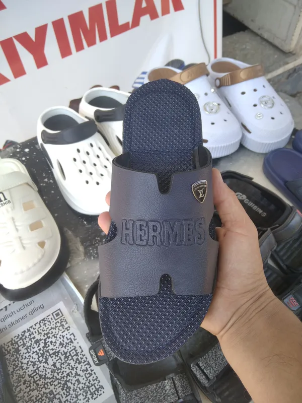 Тапочки Hermes Тапочки Hermes