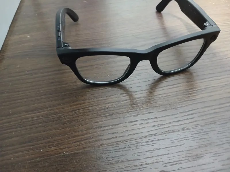 smart glasses, aqili ko‘zoynaklar. 2 smart glasses, aqili ko‘zoynaklar. 2