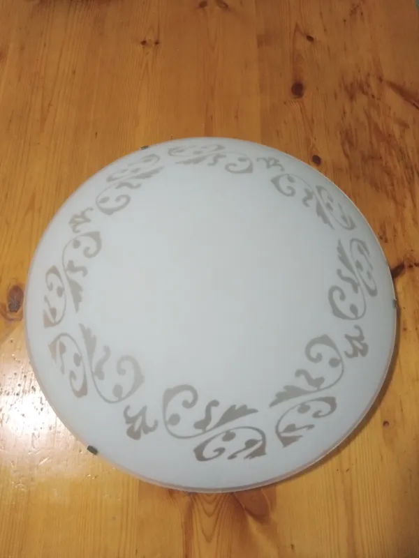 Yangi qandil sotaman. 2