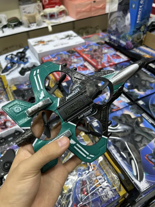 Dron,qiruvchi samalyot korinishida,30metr balanlikka 60 metr uzoqlikka 1 Dron,qiruvchi samalyot korinishida,30metr balanlikka 60 metr uzoqlikka 1
