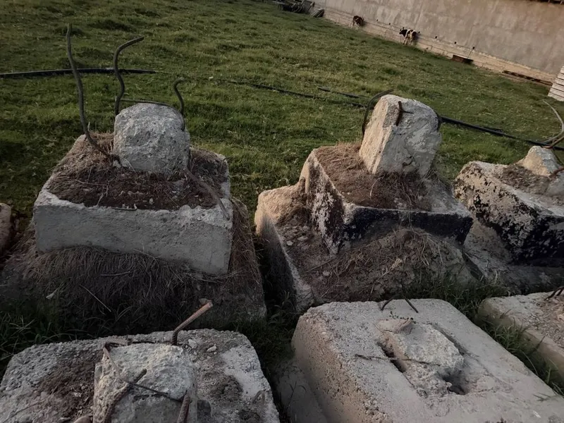 Beton stakan sotiladi (poydevor uchun) 2 Beton stakan sotiladi (poydevor uchun) 2