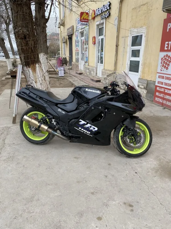 Kawasaki zzr1100-2 — фото 1