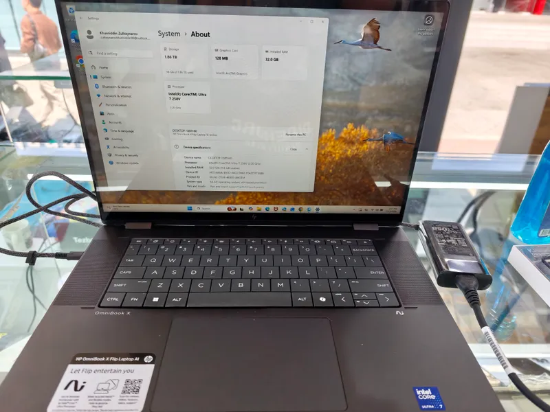 Hp Omnibook 32GB operativka Core7 ultra 2TB 5