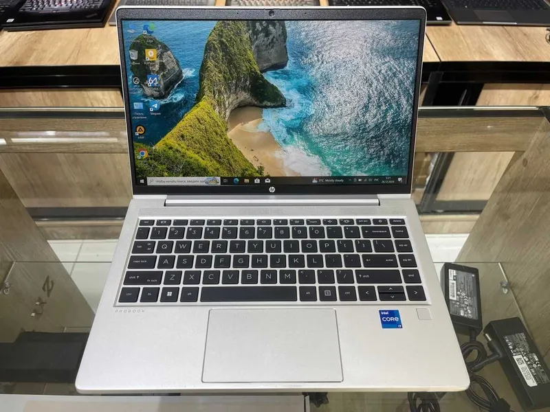 HP ProBook 440 G8 Core i7-1165G7 RAM 16 Gb SSD 256 1 HP ProBook 440 G8 Core i7-1165G7 RAM 16 Gb SSD 256 1