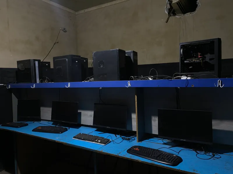 Продаются компьютеры для игрового клуба