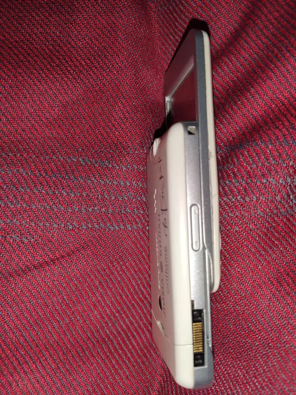 Редкий Sony Ericsson W205 Walkman Oriflame × Дима Билан (Коллекционный 5