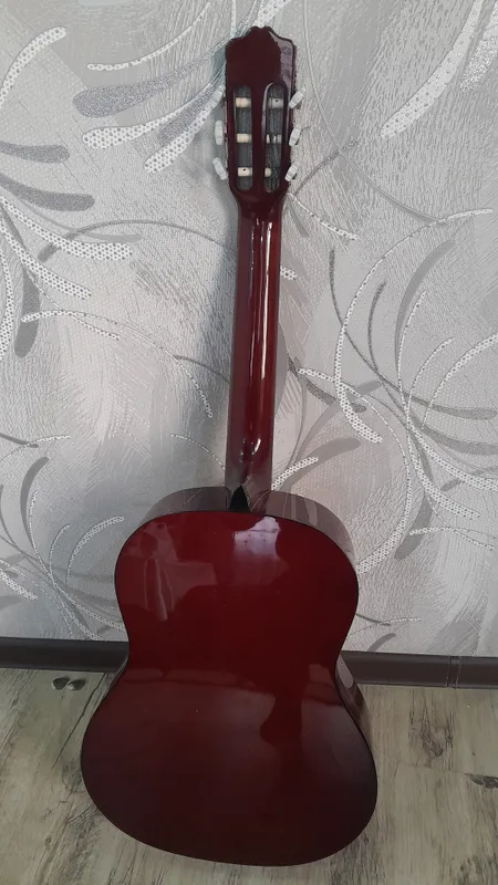 gitara 4