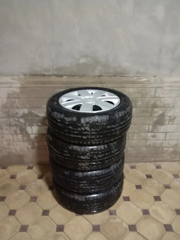 Avftomobil baloni sotiladi