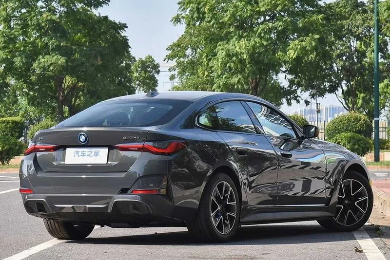 BMW i4 НА ПРЕДЗАКАЗ + 1 год гарантия — фото 4
