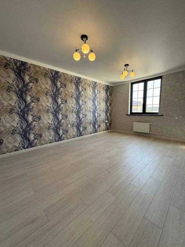 Бектемир • 4 сотих • яшаш 200 м² • 5 хона • 4 санузел • эгасидан 6