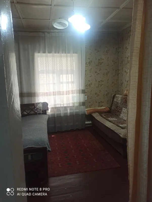 срочно сдается дом 3 комнаты, 2 сотки. Чоштепа 6