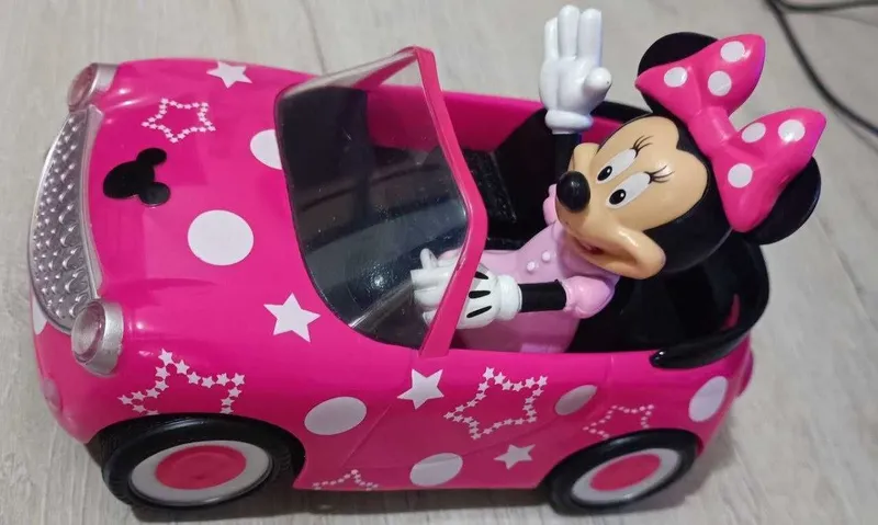 Qizlar uchun Minnie mashinachasi 1