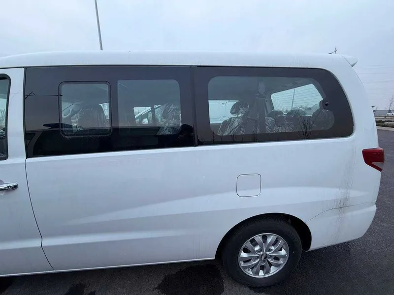 Jac M4 люкс минивен 5 Jac M4 люкс минивен 5