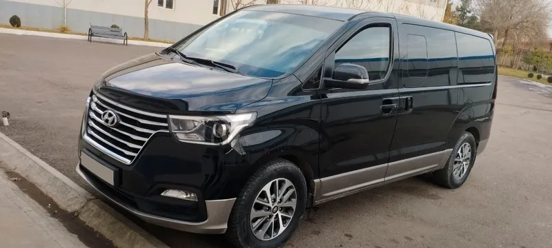 Продается Hyundai Grand Stareks 25.000$ 2 Продается Hyundai Grand Stareks 25.000$ 2