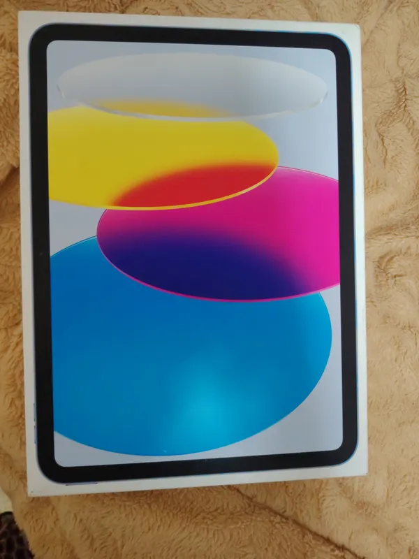 iPad (A16), 128 GB Model A3354 Blue 3