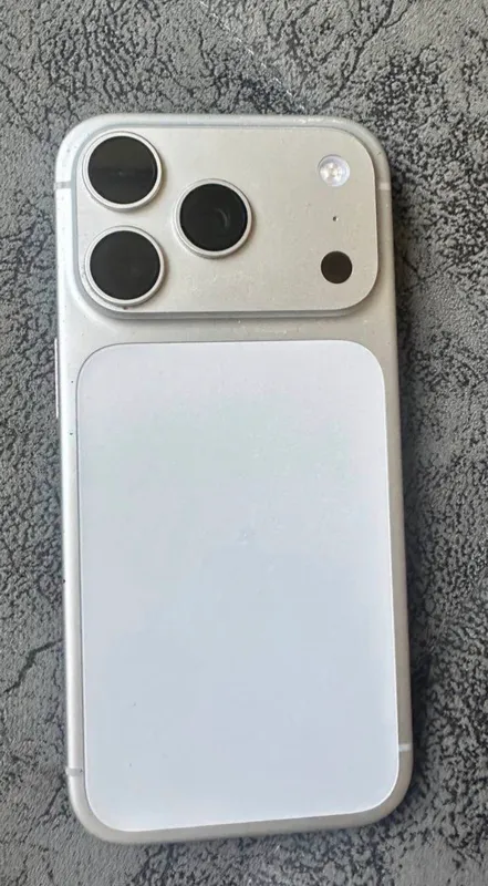 Iphone 17 pro 1