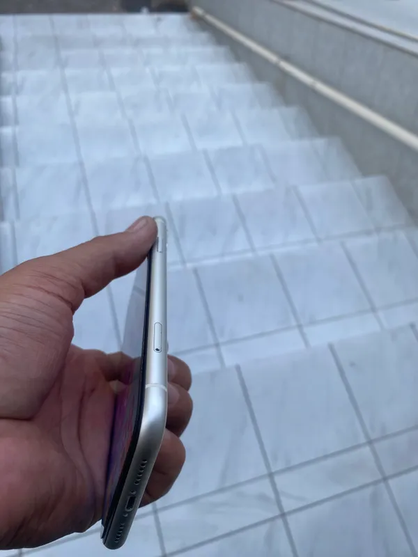 iPhone 11 4 iPhone 11 4
