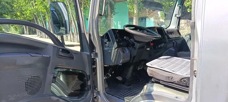 Isuzu terilgan xamma joyi senji 8 Isuzu terilgan xamma joyi senji 8