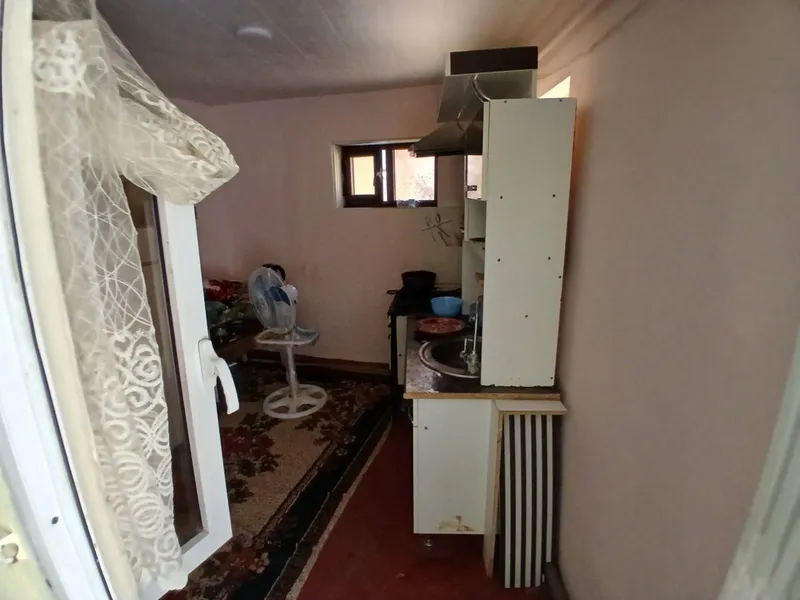 Umumiy hovlidagi uy sotiladi 3 Umumiy hovlidagi uy sotiladi 3