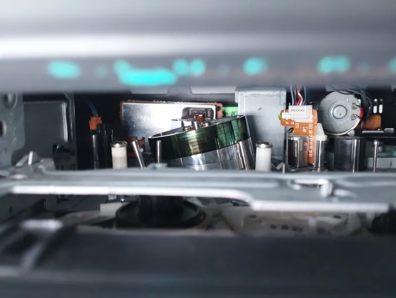 Daewoo F54W videomagnitafoni, ideal holatda — фото 3