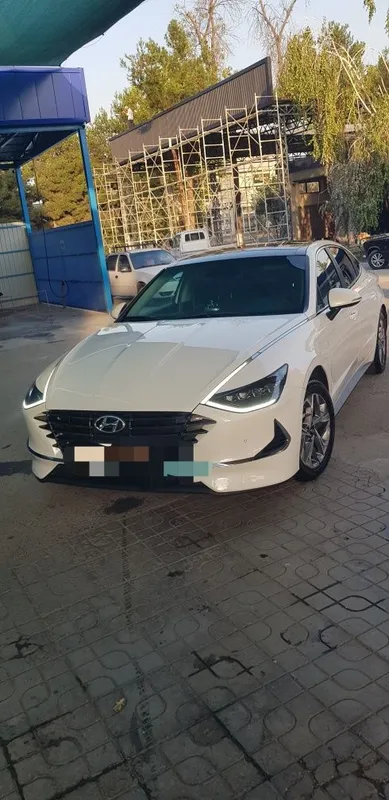 Sayoxat toy va marosimlar uchun 1