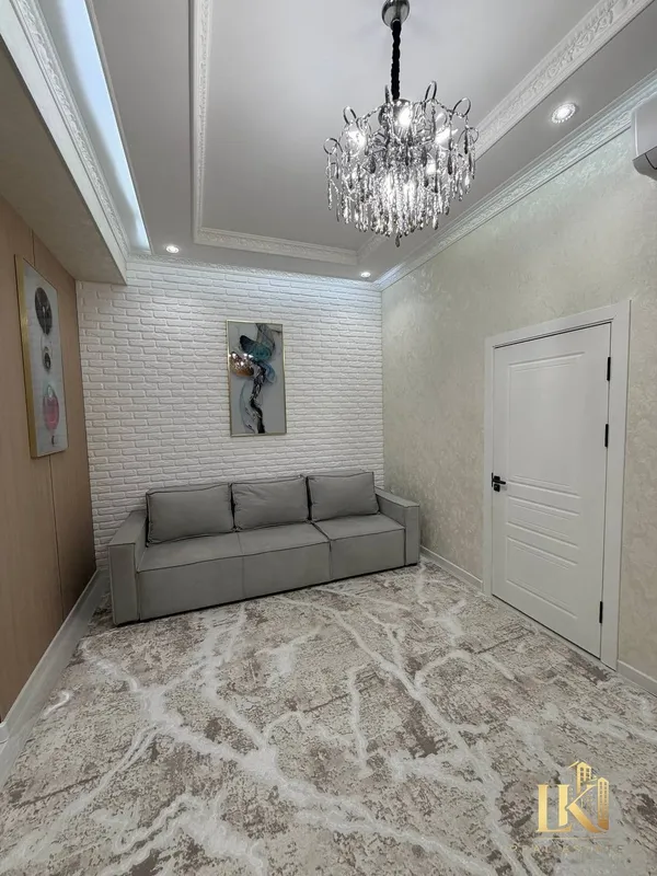 Продаётся 2-комнатная квартира в ЖК Parkent Avenue (2/3/9)
