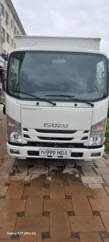 Isuzu 2023 yil 15 000 km yurgan — фото 6