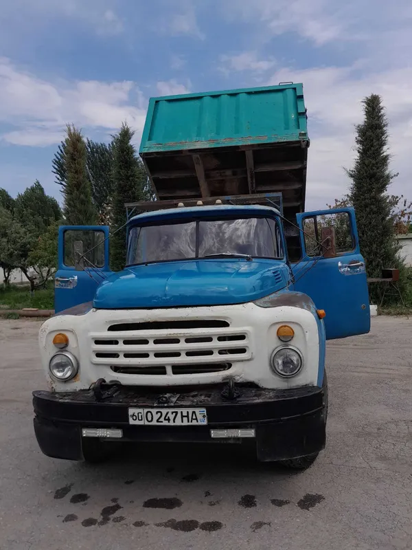 Zil 1991 yil Xolati yaxshi sotiladi 8000 kami bor 1 Zil 1991 yil Xolati yaxshi sotiladi 8000 kami bor 1