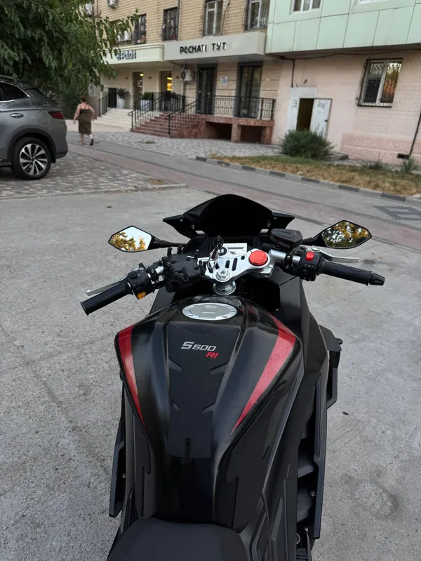 Продаётся мотоцикл 400cc 3 Продаётся мотоцикл 400cc 3
