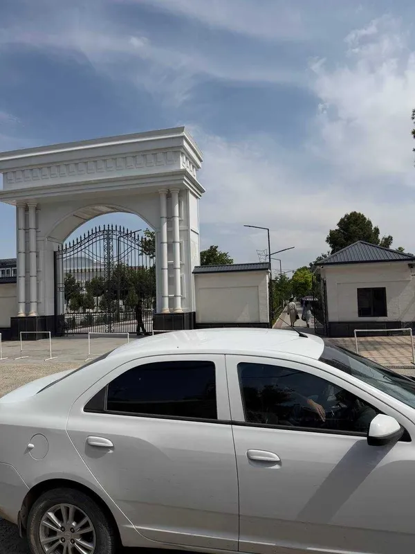 Qarshi davlat universiteti yonida shinam yer maydoni sotiladi!