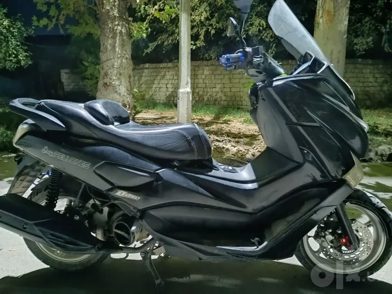 Skuter Smax 180cc 3 Skuter Smax 180cc 3