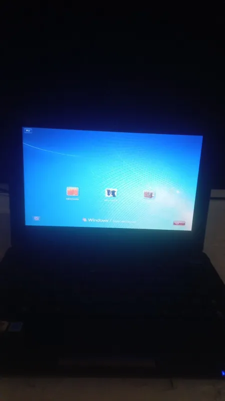 Note book asus holati zor 1 Note book asus holati zor 1