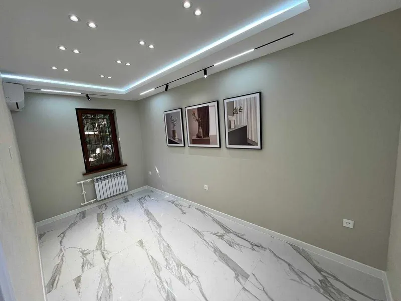 Продажа помещения вдоль дороги 95+20м2 Ор-р: Себзор метро Гафур Гулям 5